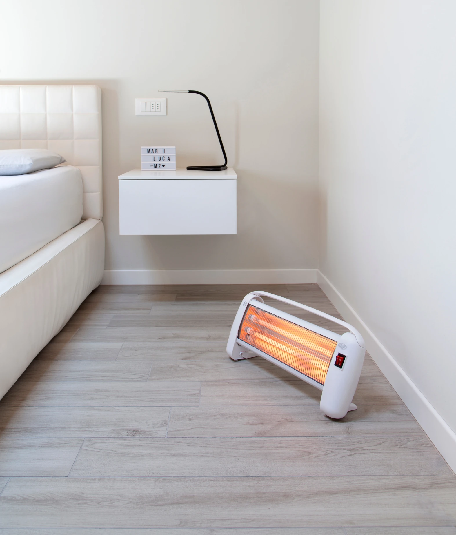 Grzejnik elektryczny kwarcowy Argo Betsy - aranżacja