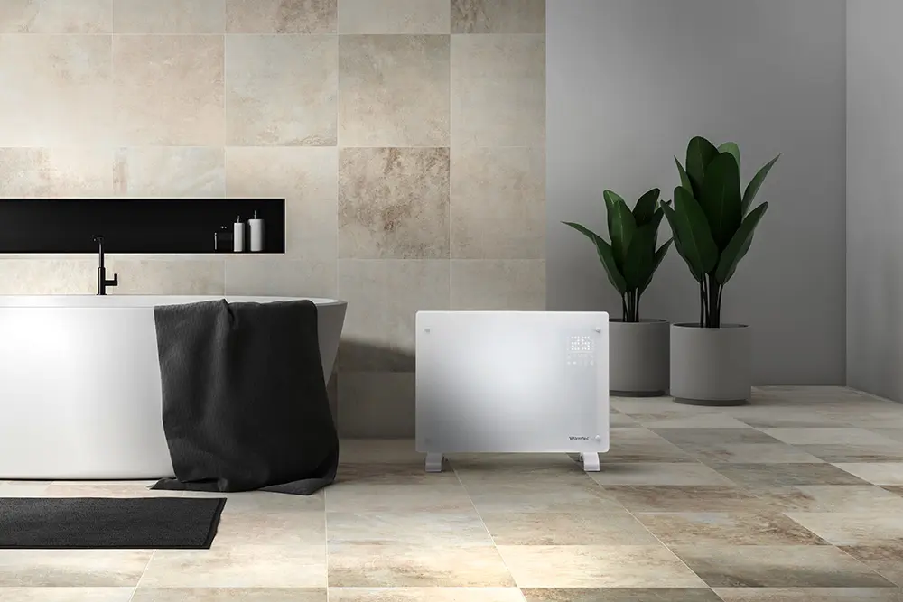 Grzejnik konwektorowy Warmtec EGW25B Wi-Fi biały - aranżacja