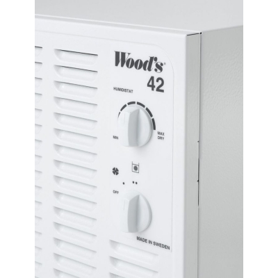 Osuszacz powietrza Woods SW42FW - panel sterowania