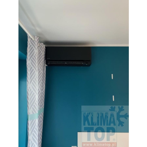 Klimatyzator ścienny Daikin FTXA20BB STYLISH CZARNY MAT - zdjęcie z montażu wykonanego przez KLIMA-TOP