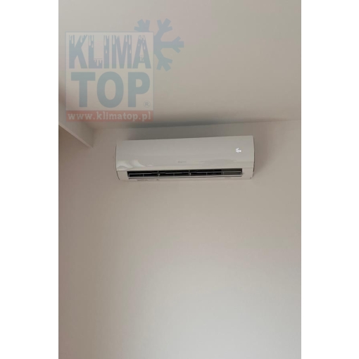 Klimatyzator ścienny Gree GWH18ACD-K6 (FA18W) FAIRY WHITE - zdjęcie z montażu
