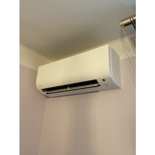 Klimatyzator ścienny Daikin FTXP25N COMFORA  - montaż klimatyzacji wykonany przez KLIMA-TOP