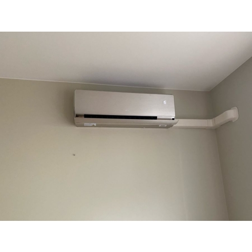 Klimatyzator ścienny Gree GWH12UB-K6 (UC12C) U-CROWN CHAMPAGNE - montaż na ścianie