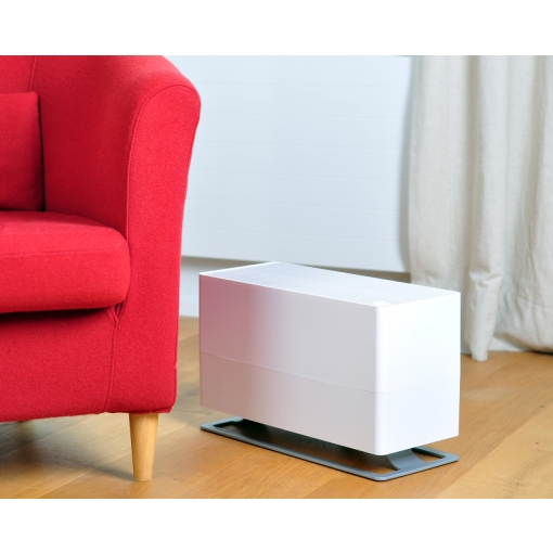 Nawilżacz powietrza ewaporacyjny Stadler Form OSKAR BIG BIAŁY - w trakcie pracy