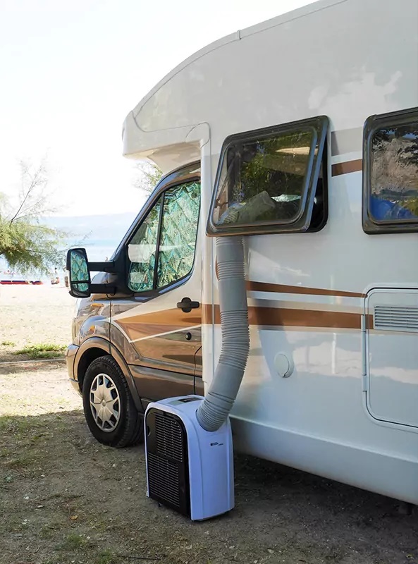 Klimatyzator przenośny Fral SUPER COOL FSC09.1 Wi-Fi - w kamperze