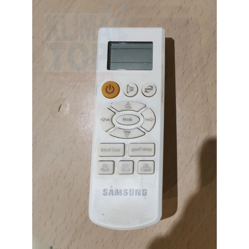 Klimatyzator ścienny Samsung MAX AQ09UGB biały - pilot sterowania