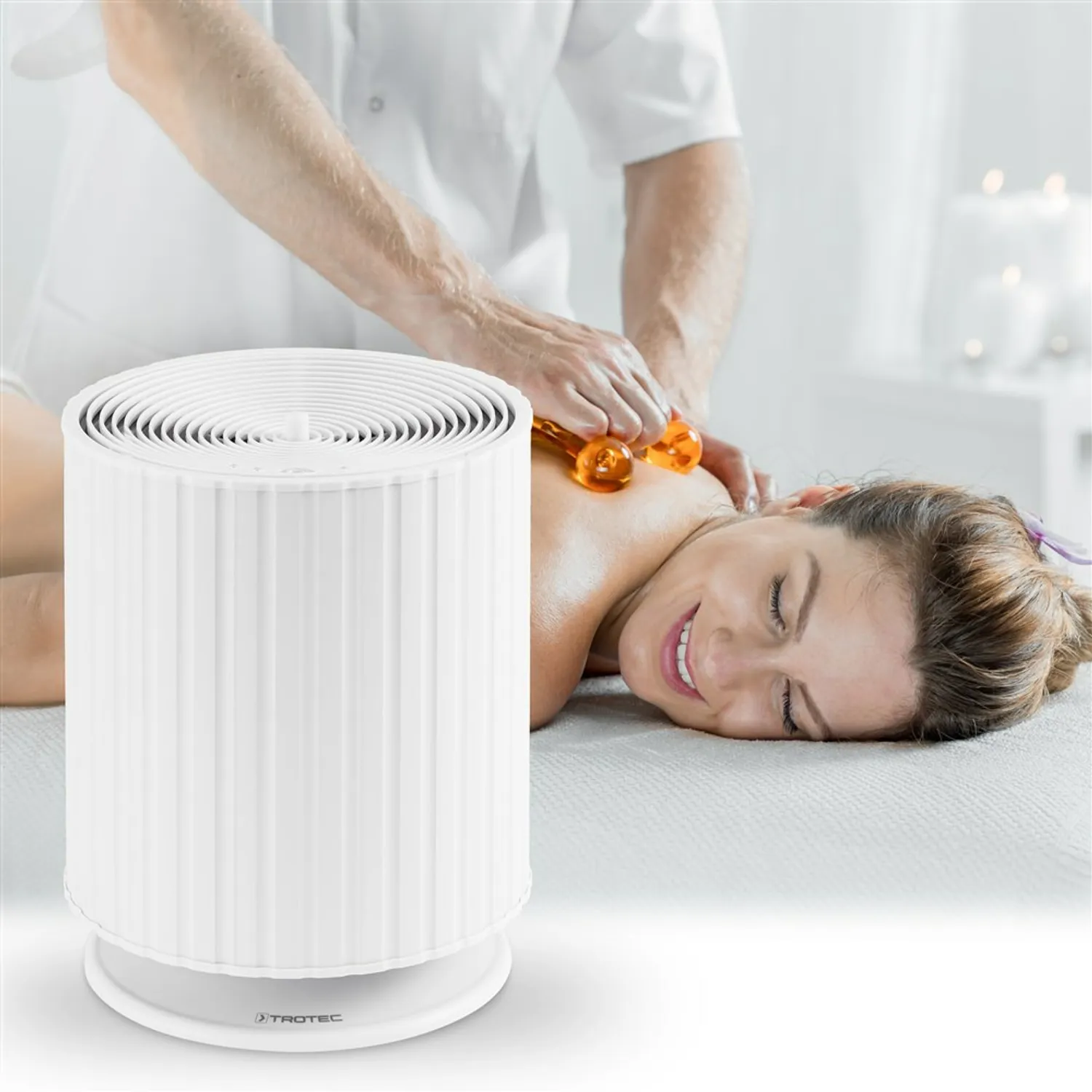 Nawilżacz powietrza parowy designerski Trotec B25E - aranżacja w sypialni